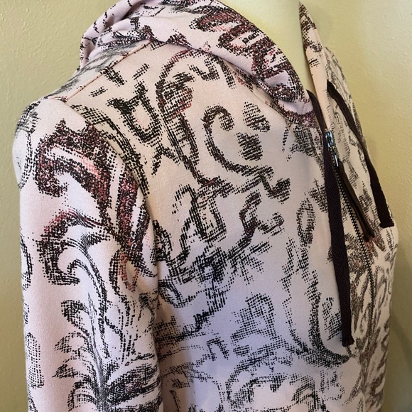 LOGO Lounge by Lori Goldstein Zip front hoodie with chiffon trim, size Medium. - Picture 9 of 11